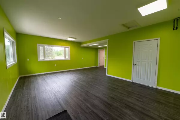 Rural Lac Ste. Anne County, AB T0E 1A0,55121 Range Road 32