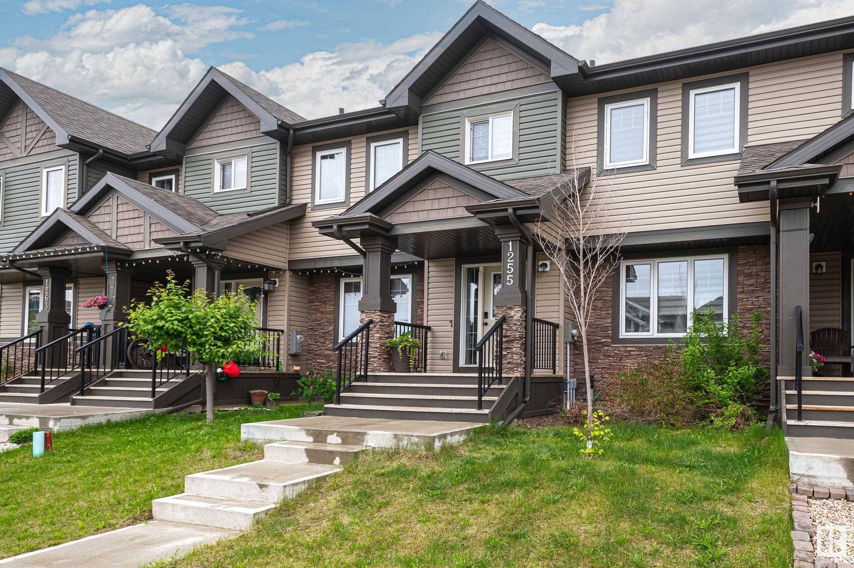 1255 SANDSTONE BV, Sherwood Park, AB T8H 1B2