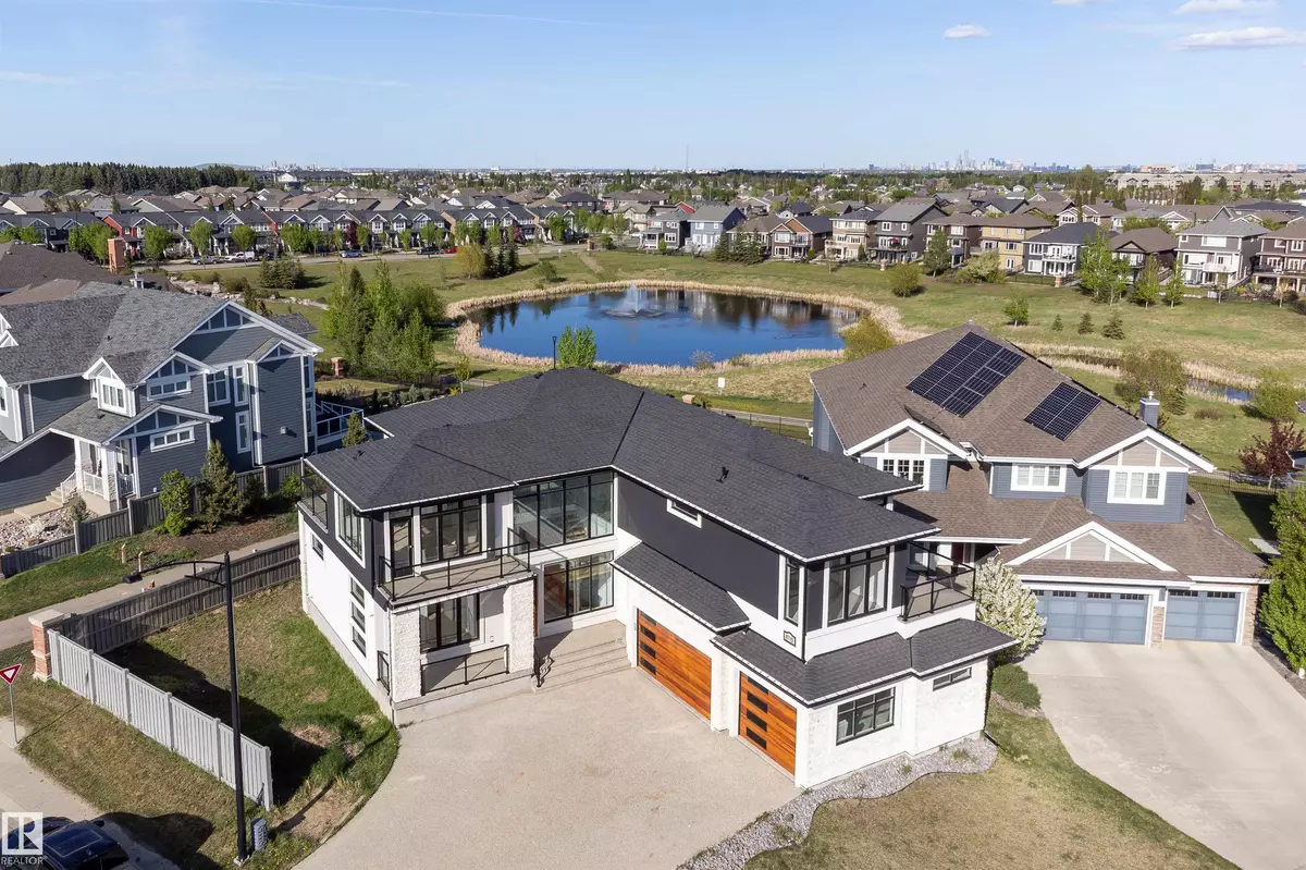 Edmonton, AB T5T 7E3,8715 219 ST NW