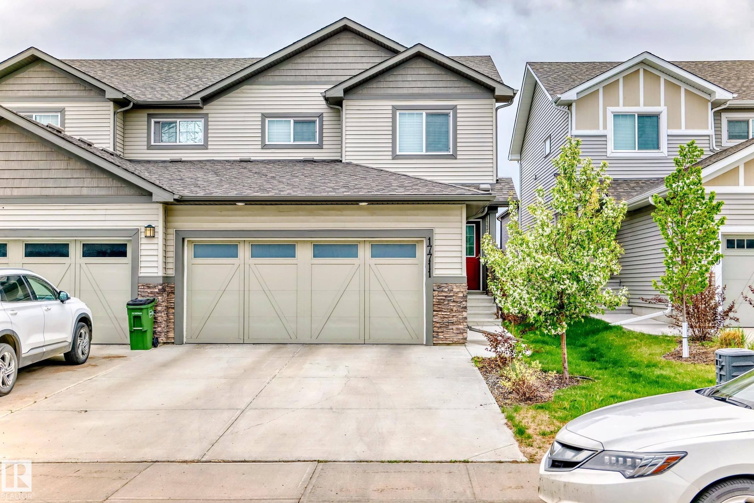17711 64 ST NW, Edmonton, AB T5Y 3X4