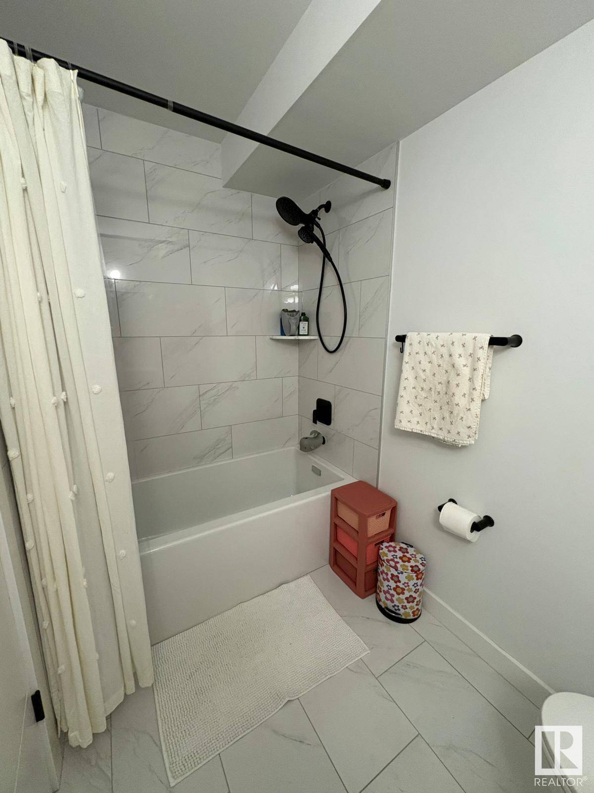 St. Albert, AB T8N 5Z5,#616 3 PERRON ST