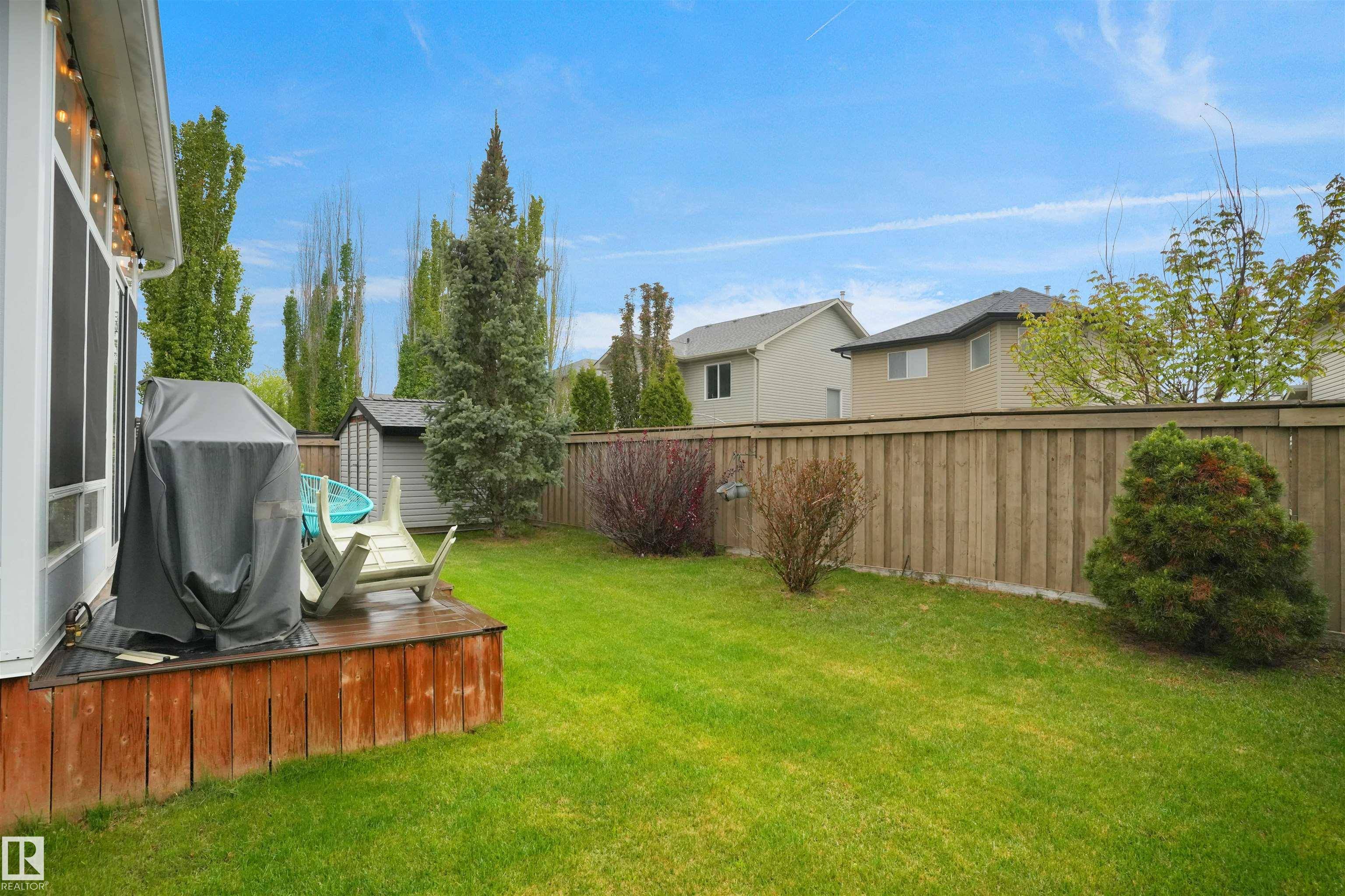Edmonton, AB T6R 0B5,8380 SHASKE CR NW