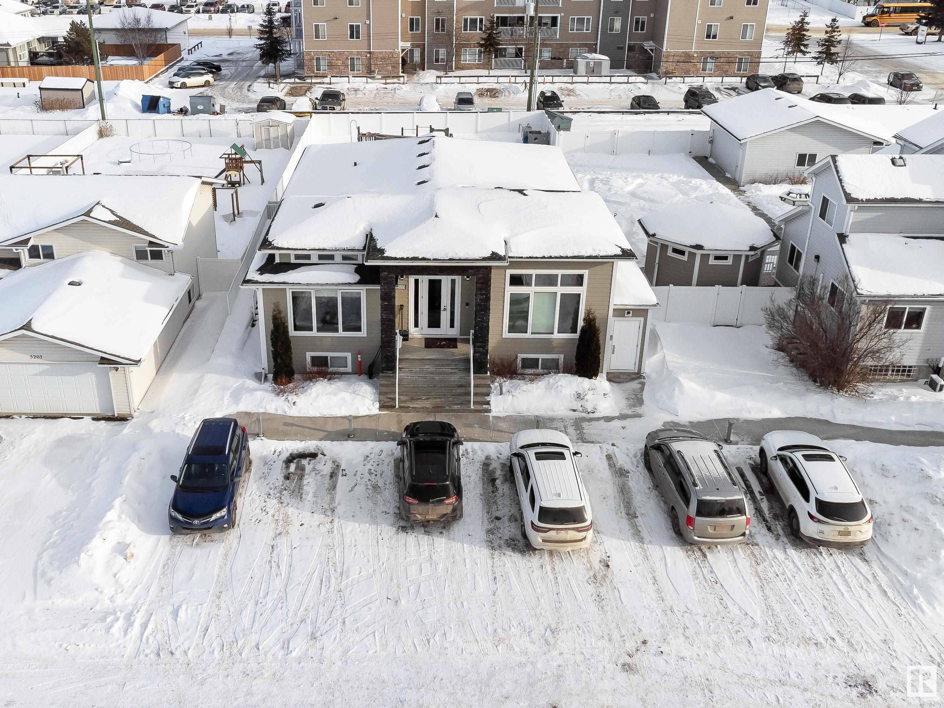 Cold Lake, AB T9M 1P1,5205 50 ST