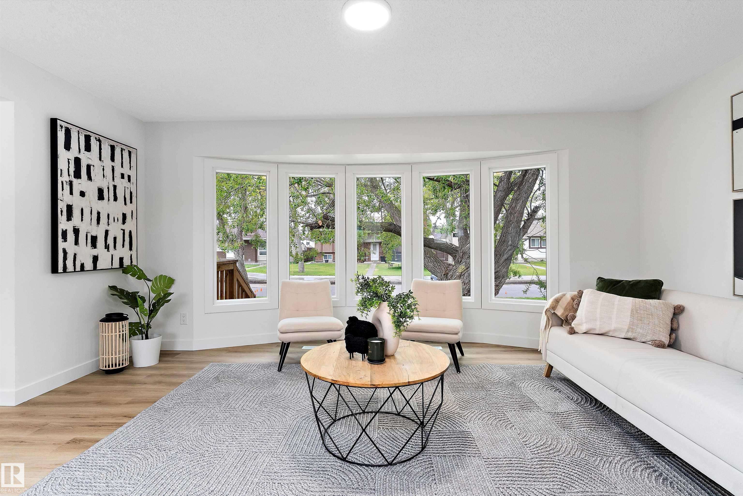 Edmonton, AB T5X 3R6,17133 100 ST NW