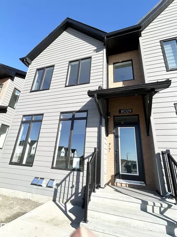 Edmonton, AB T5G 2Z5,8029 CEDRIC MAH RD NW