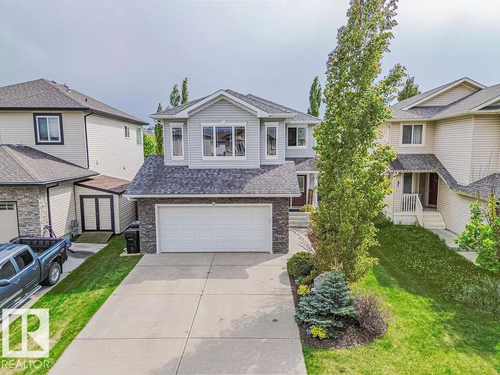 Spruce Grove, AB T7X 0H9,21 ASHTON GA