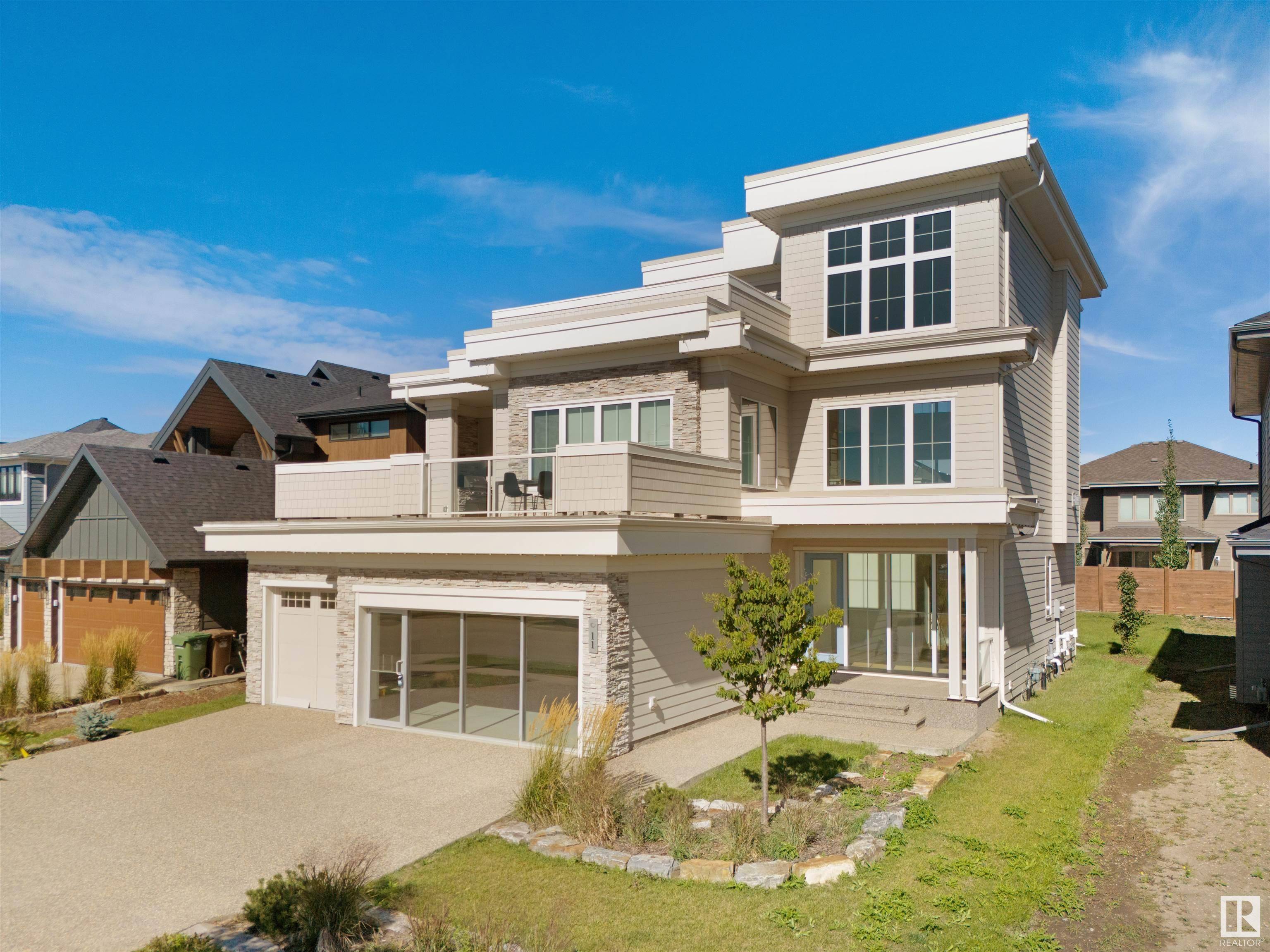 11 JUBILATION DR, St. Albert, AB T8N 7S3