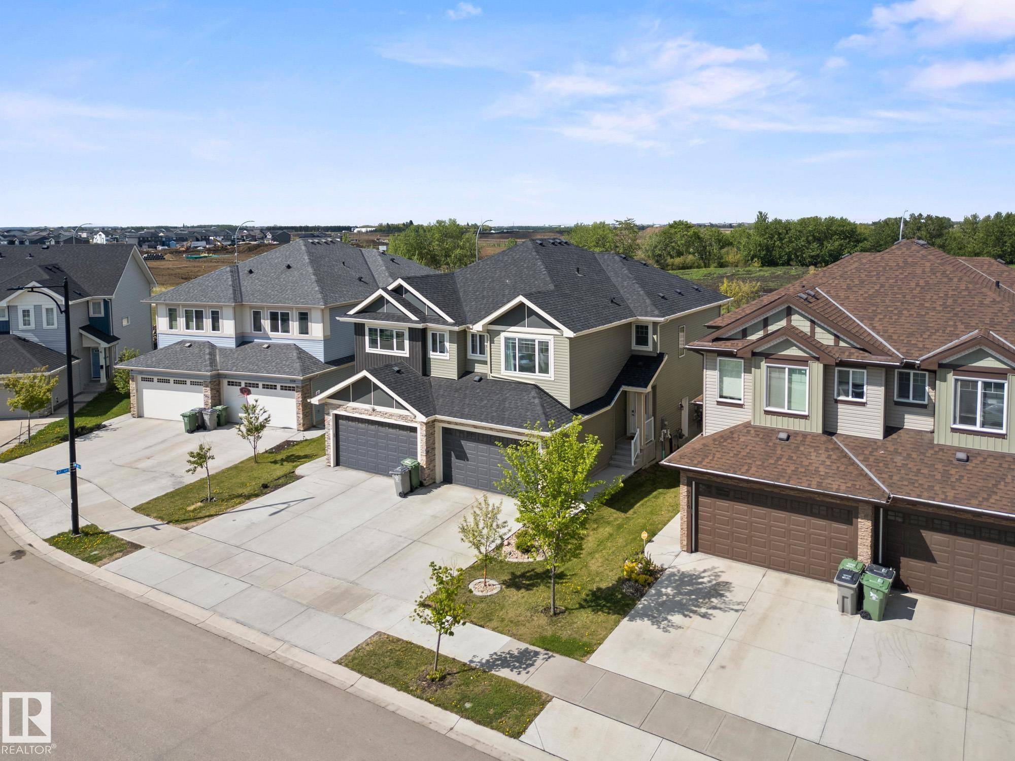 Beaumont, AB T4X 2A4,5708 66 ST