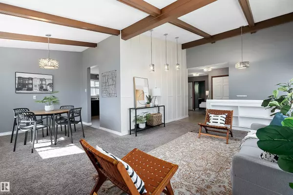 Edmonton, AB T6A 0V8,7815 103 AV NW NW