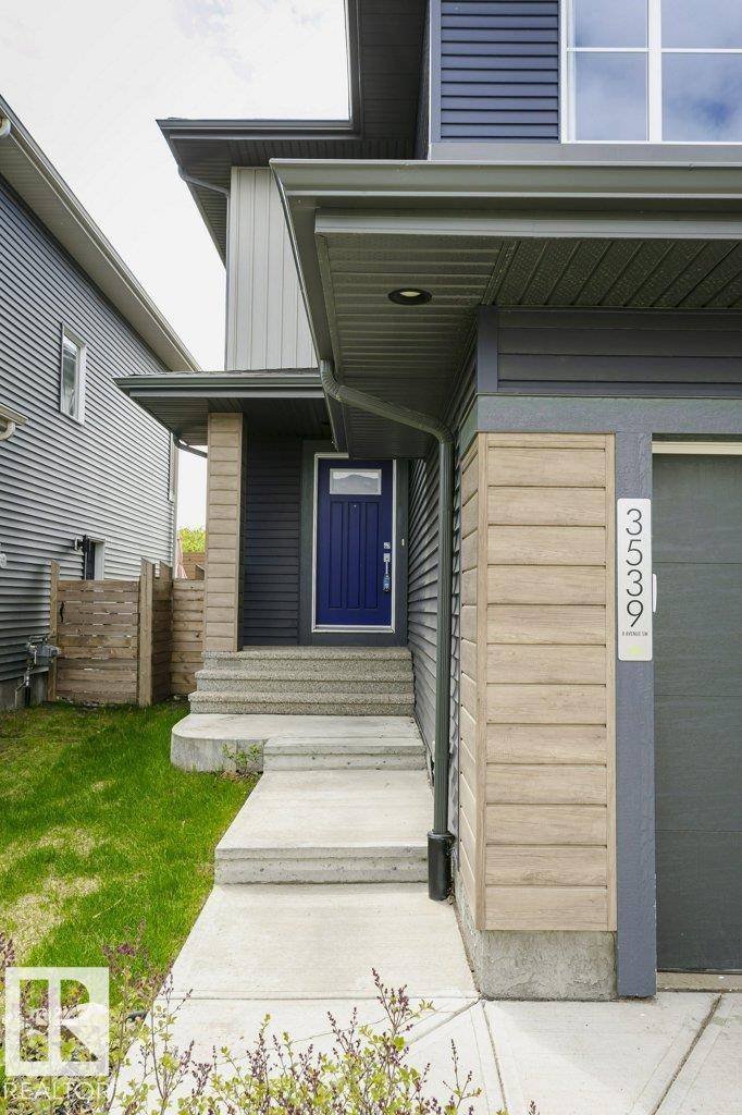 Edmonton, AB T6X 2G6,3539 8 AV SW