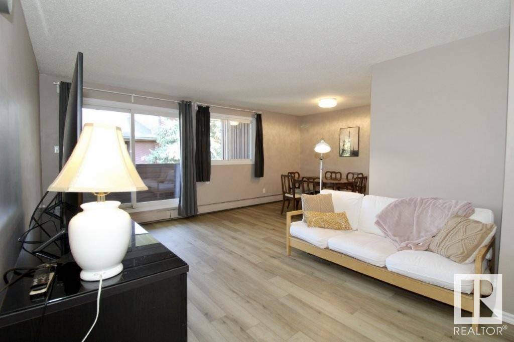 #306 2311 119 ST NW NW, Edmonton, AB T6J 4E2