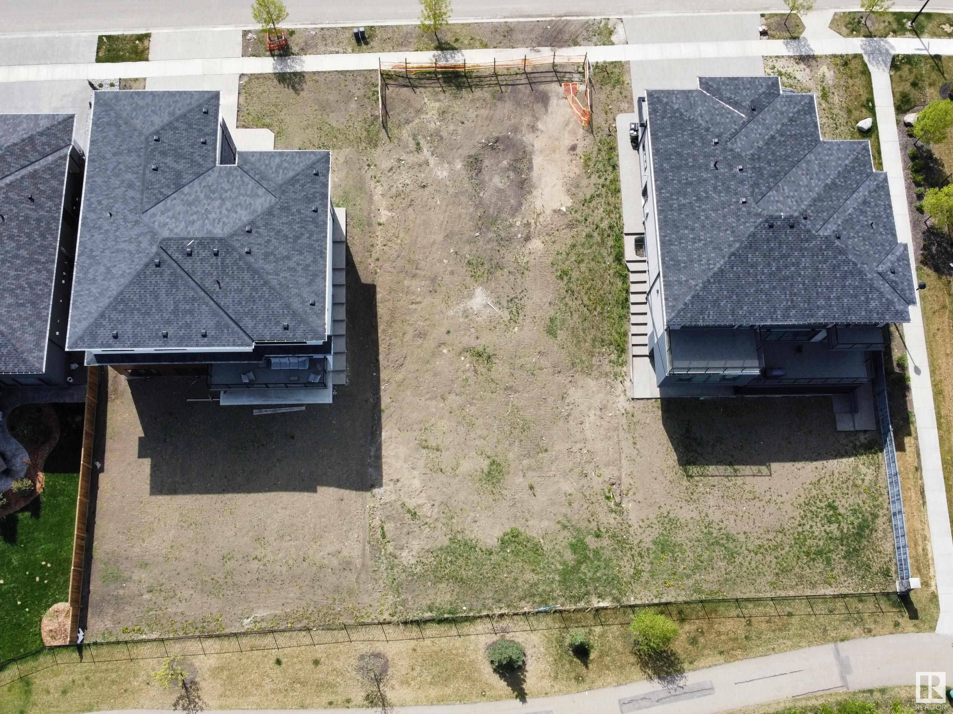 Edmonton, AB T6W 2E2,4091 WHISPERING RIVER DR NW