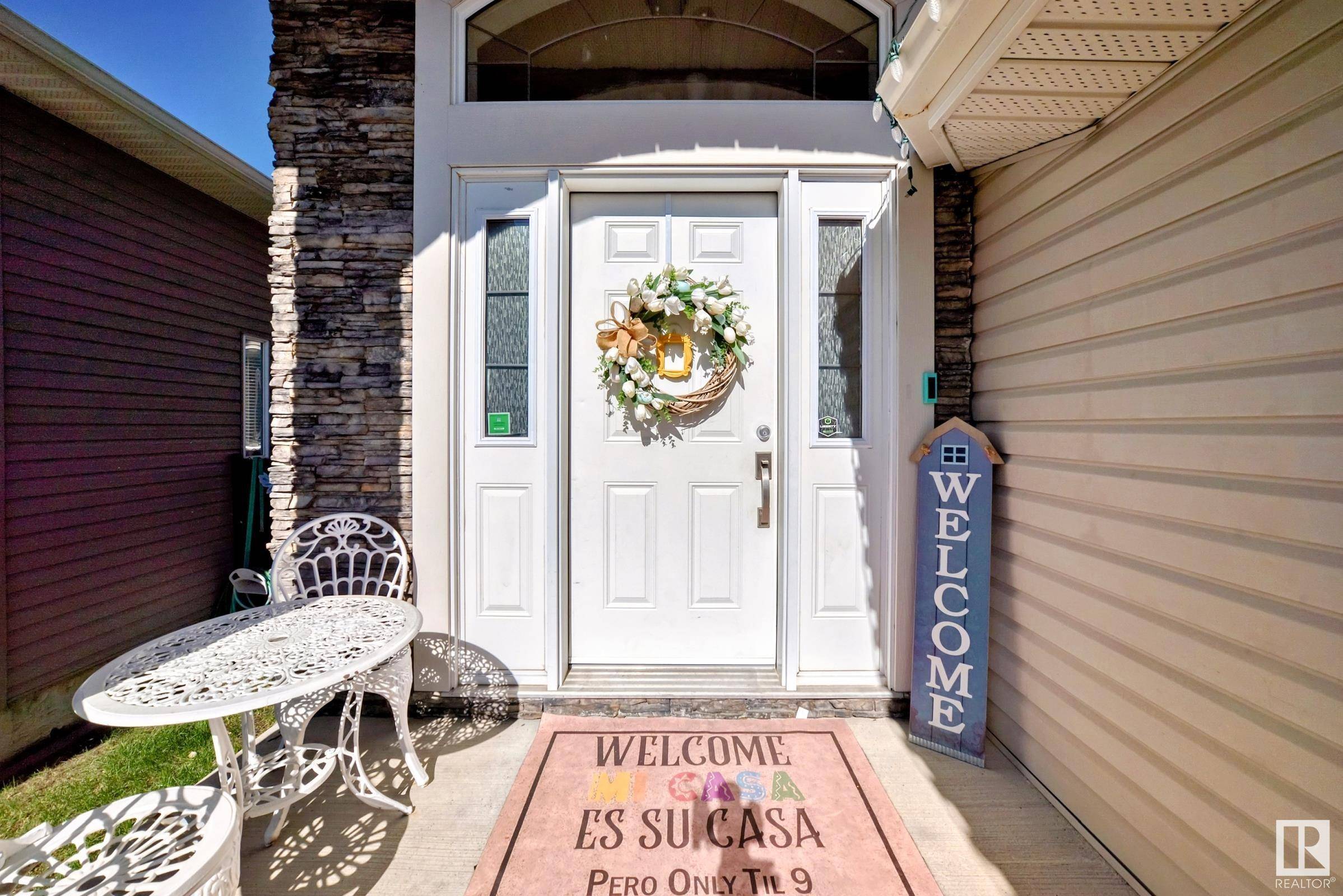 Edmonton, AB T5Y 0B6,15522 47A ST NW