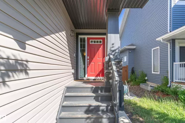 Edmonton, AB T5Y 0Z7,4214 171A AV NW