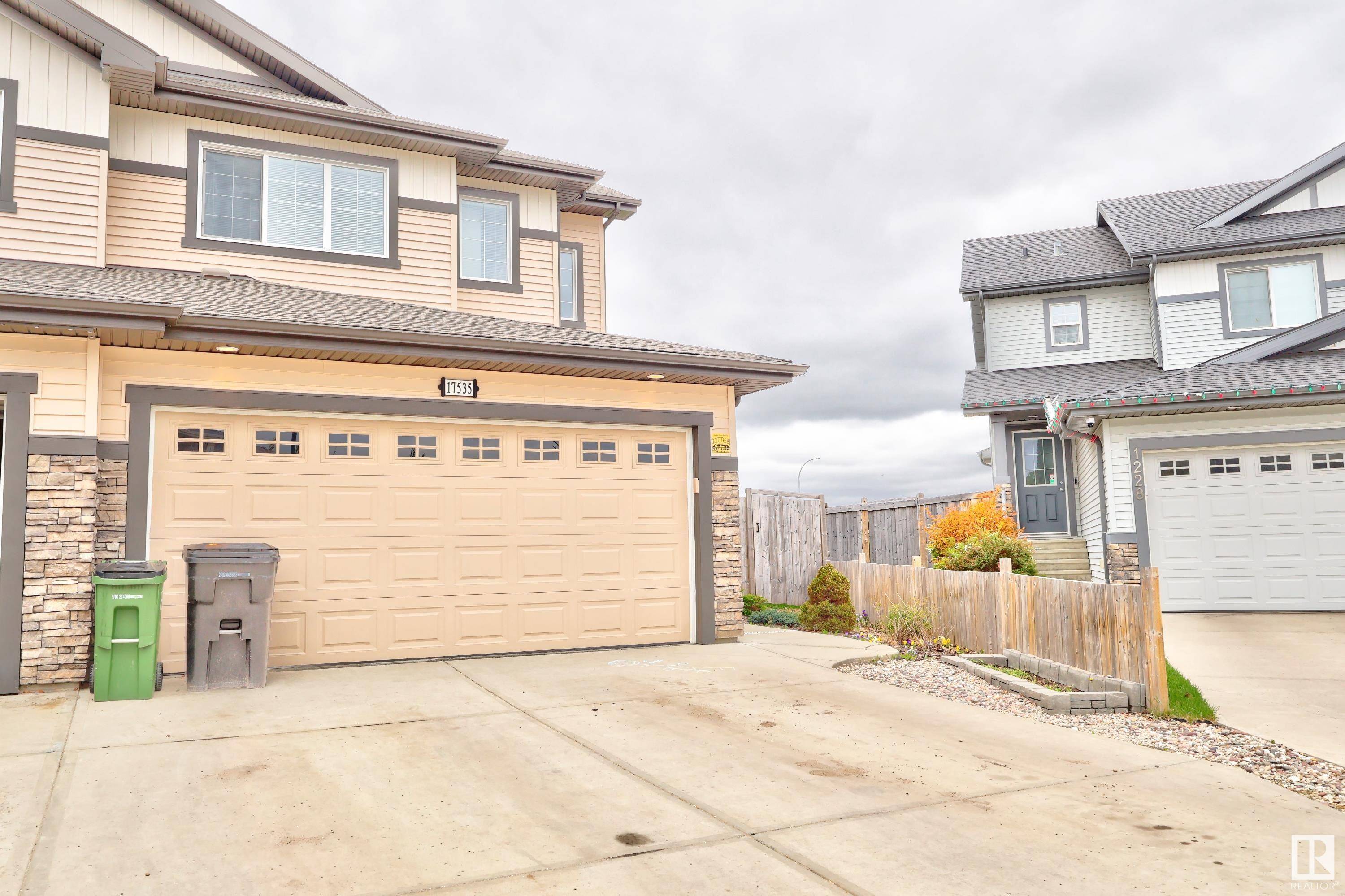 Edmonton, AB T6W 2J8,17535 13 AV SW