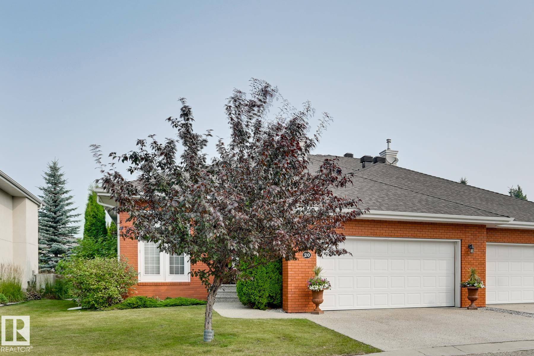#20 1225 WANYANDI RD NW, Edmonton, AB T6M 2W7