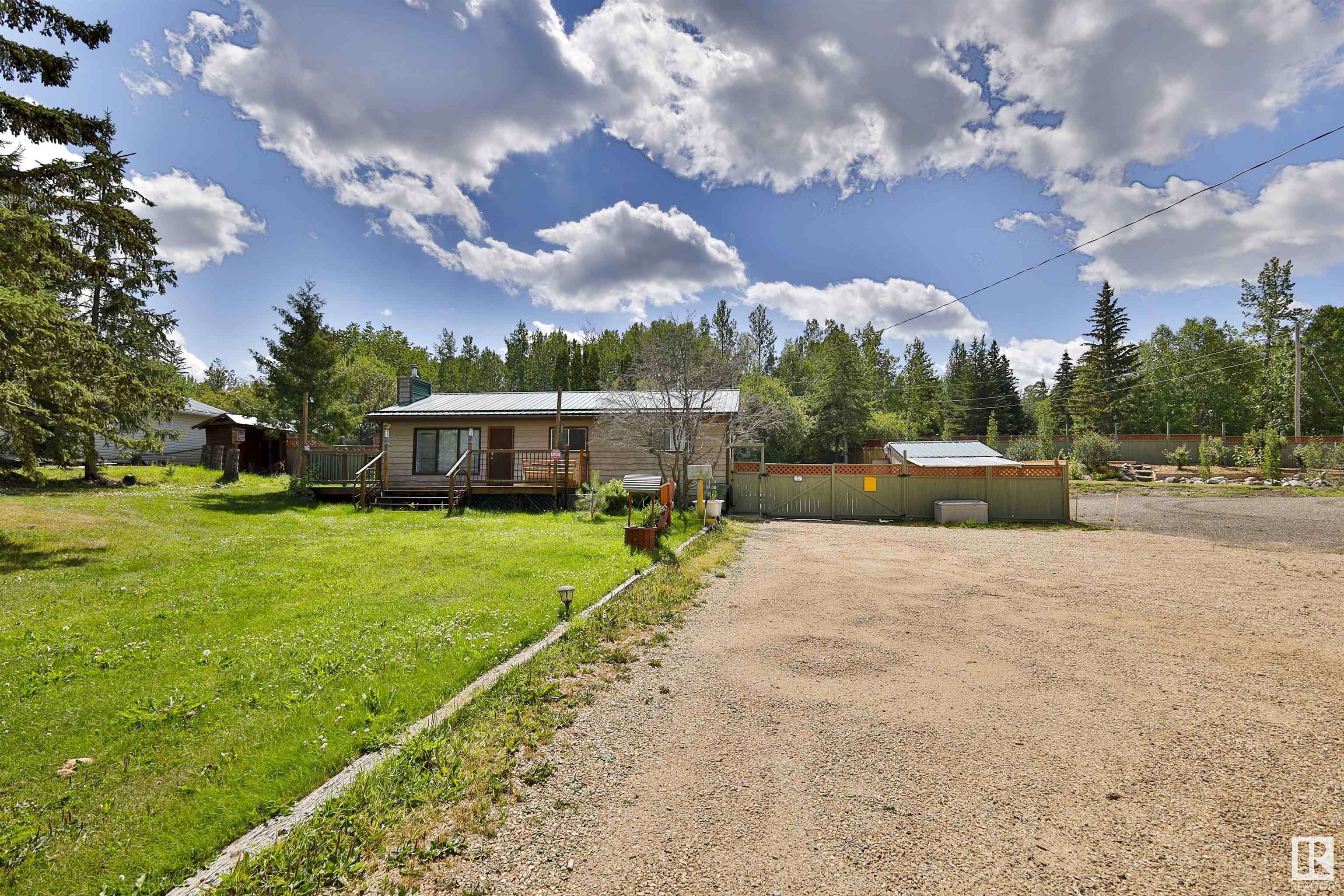 103 2120 TWP ROAD 565, Rural Lac Ste. Anne County, AB T0E 1V0