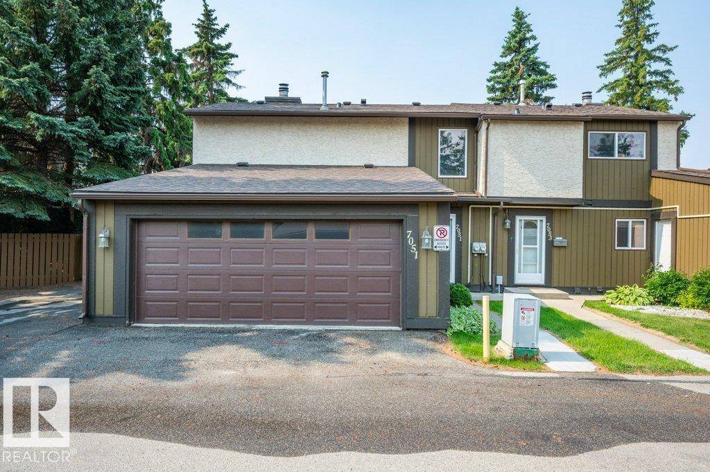 7051 32 AV NW, Edmonton, AB T6K 2K9