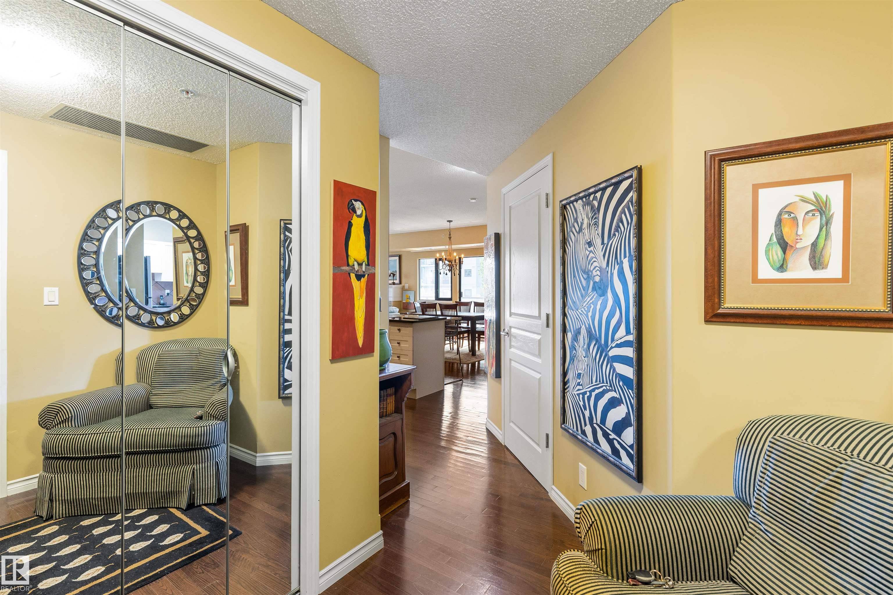 Edmonton, AB T5K 0A2,#302 10319 111 ST NW