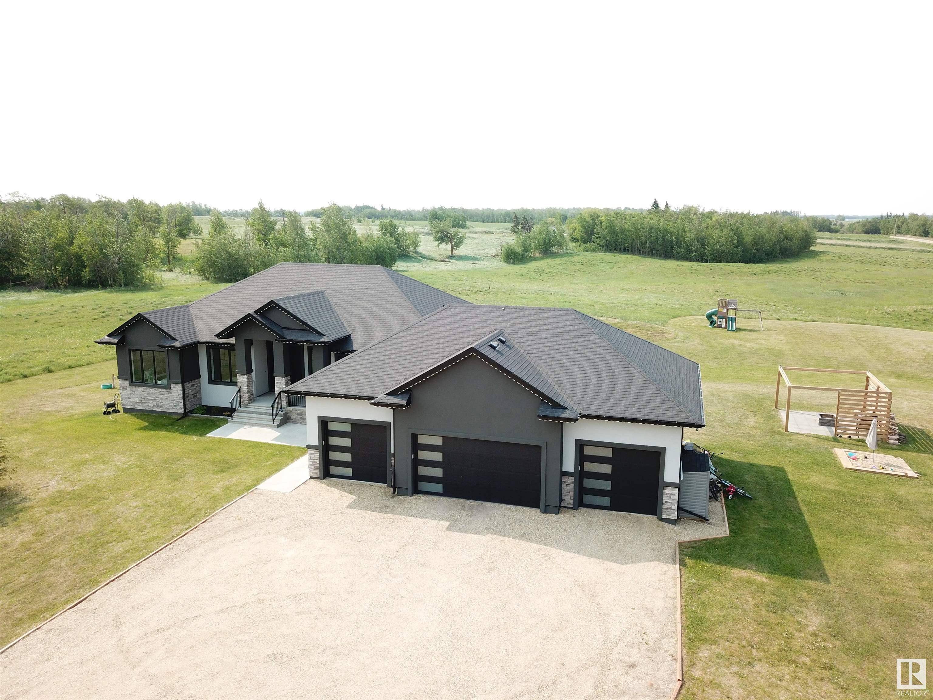 Rural Leduc County, AB T0B 3M1,#540 50353 Rg Rd 224