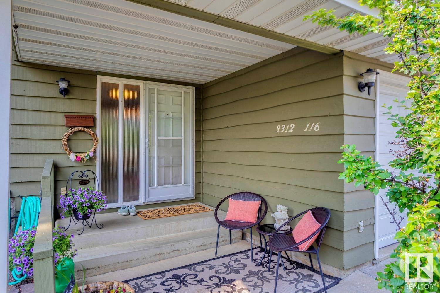 Edmonton, AB T6J 3J2,3312 116 ST NW