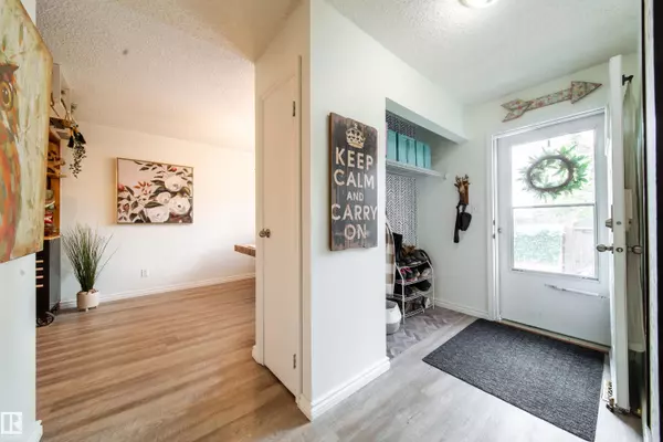 Morinville, AB T8R 1K5,#24 650 GRANDIN DR