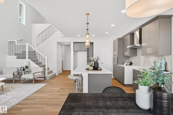 Edmonton, AB T6M 3B6,2235 194 ST NW