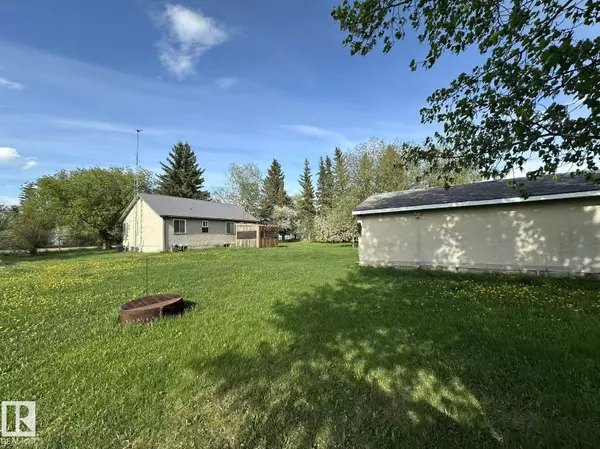 Egremont, AB T0A 0Z0,5013 49 AV