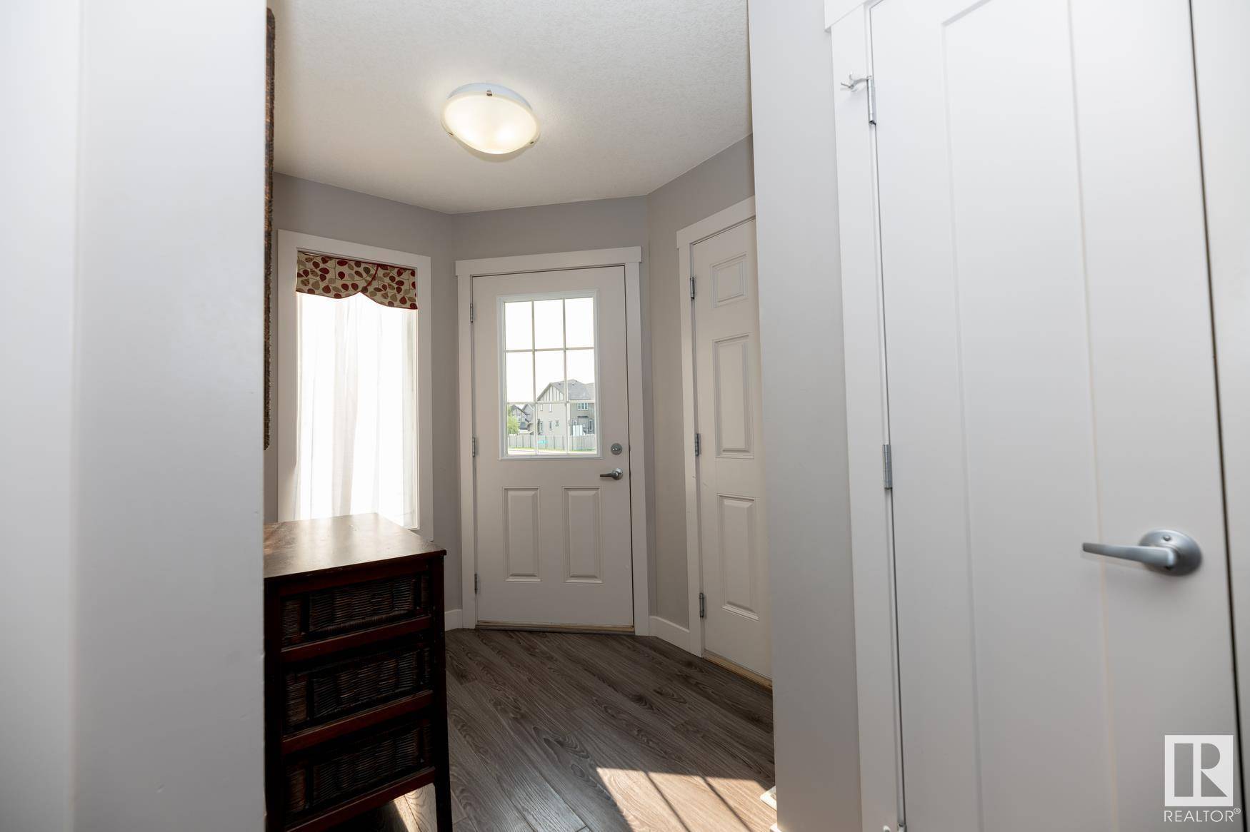 Sherwood Park, AB T8H 0Z3,87 Avebury CO