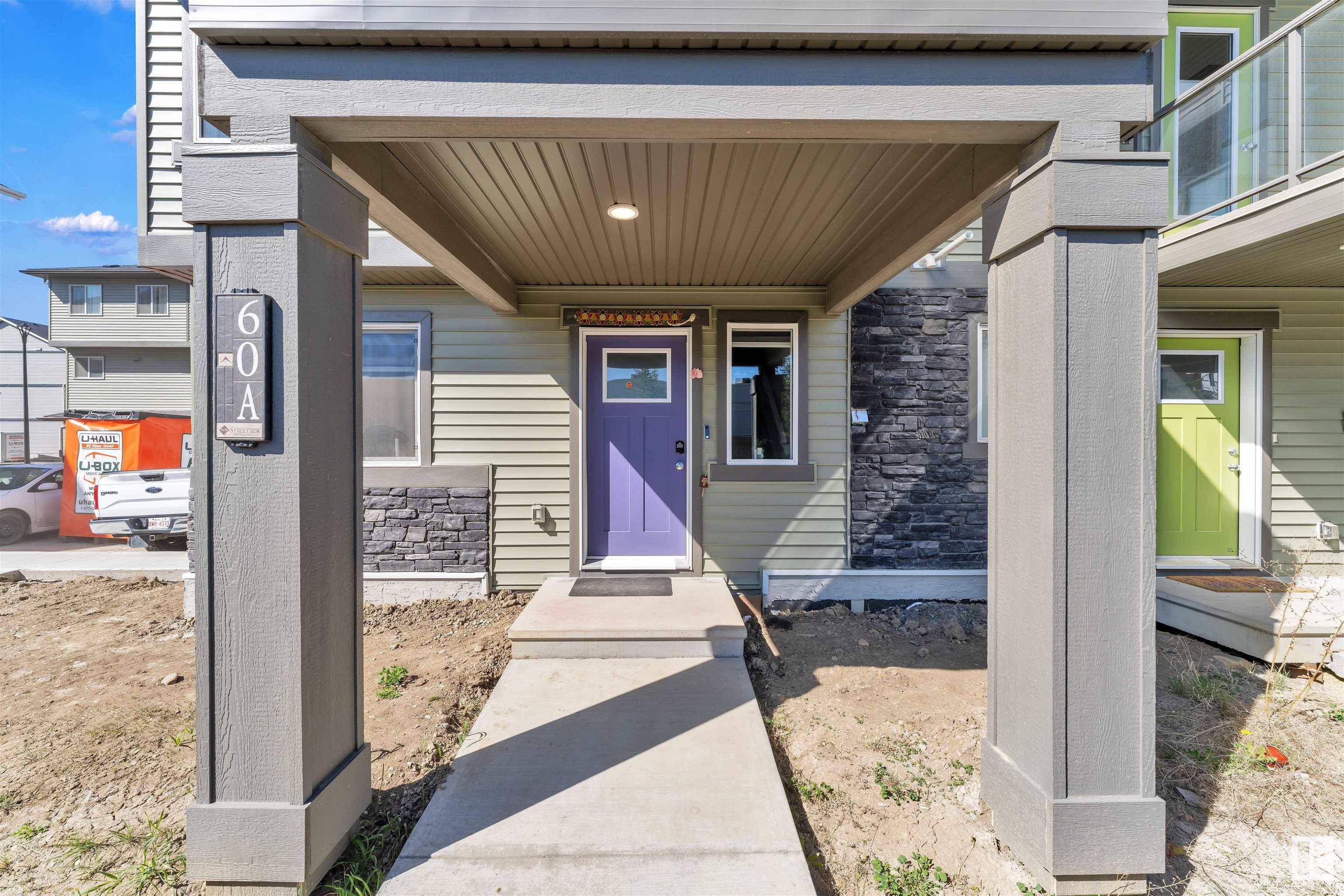 Edmonton, AB T6T 2E6,60A 1530 Tamarack BV NW NW