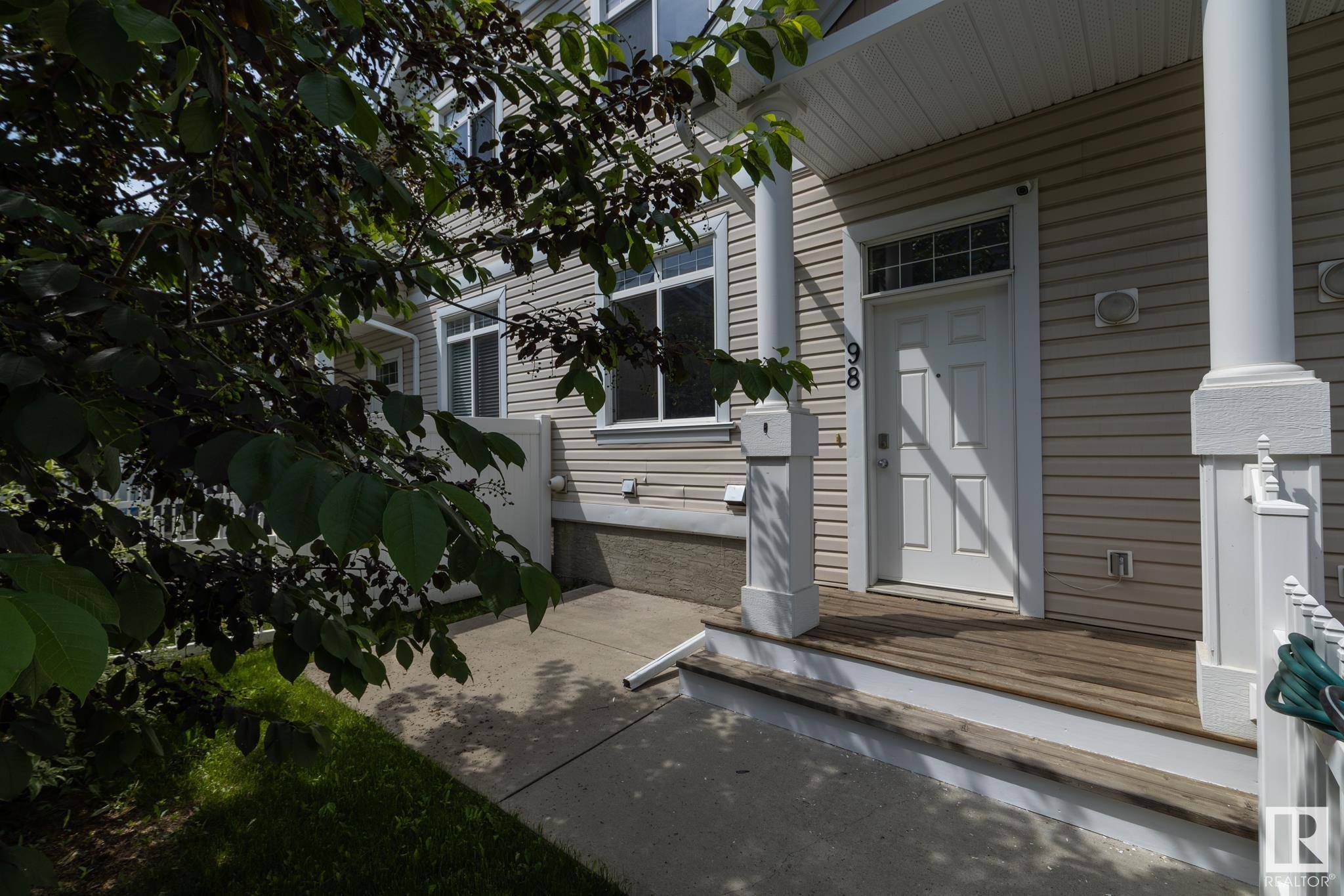 #98 1804 70 ST SW, Edmonton, AB T6X 0H4