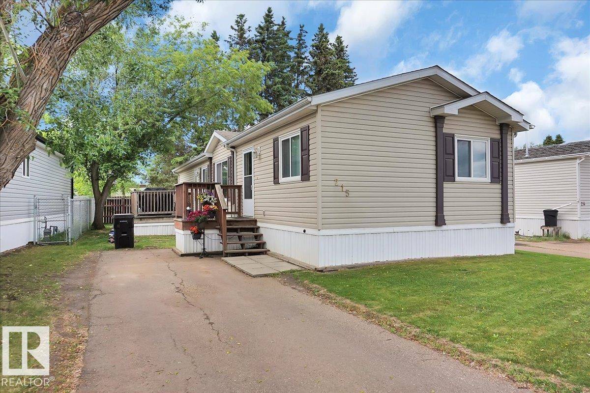 Edmonton, AB T5Y 4M2,215 Evergreen PA NW NW