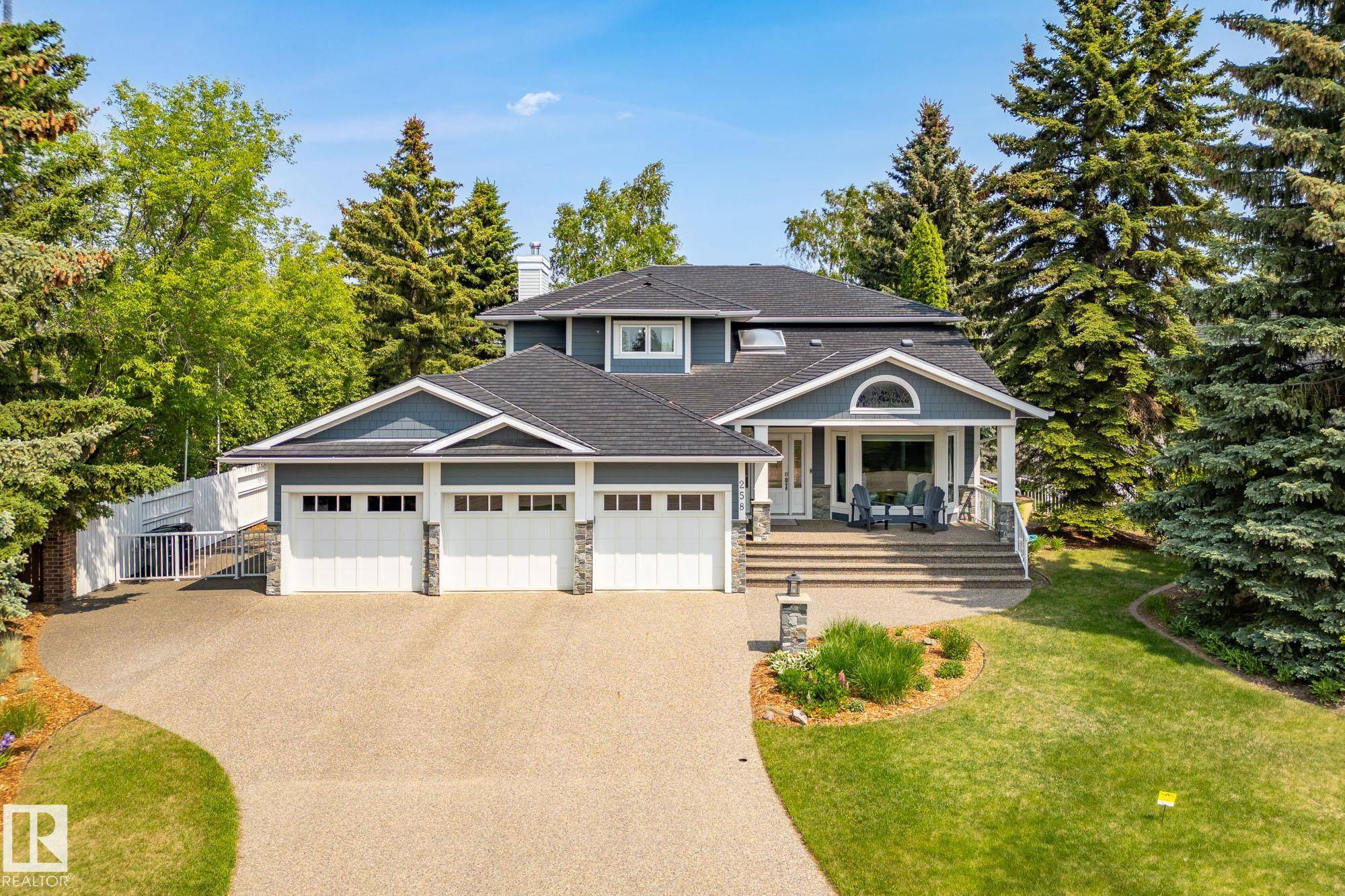 Sherwood Park, AB T8B 1L6,258 ESTATE DR