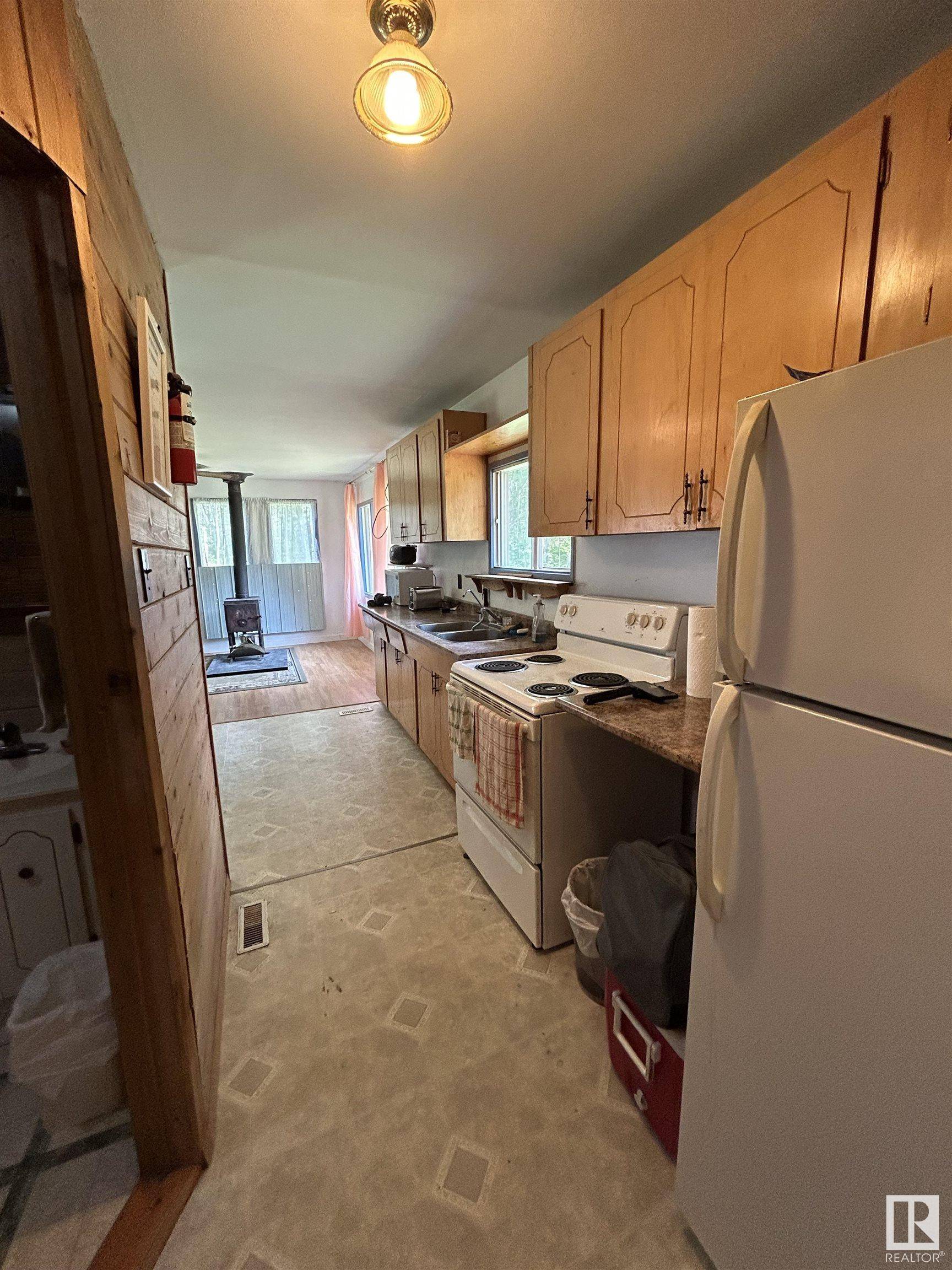 Rural Lac Ste. Anne County, AB T0E 0A1,#19 54104 RR 35