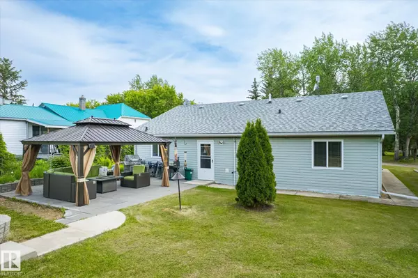 Jarvie, AB T0G 1H0,5014 51 AV