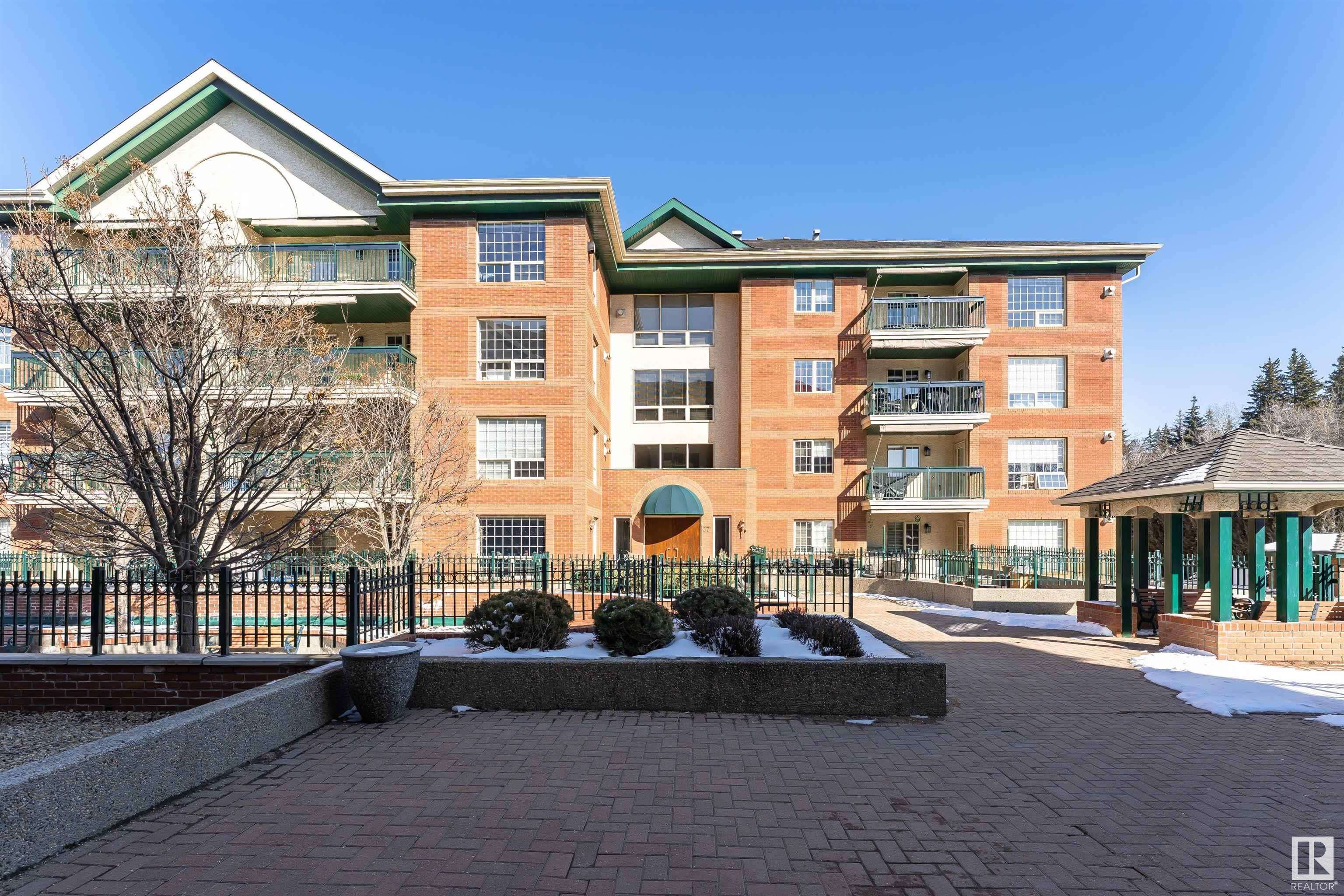 #301 37 Sir Winston Churchill AV, St. Albert, AB T8N 0G3