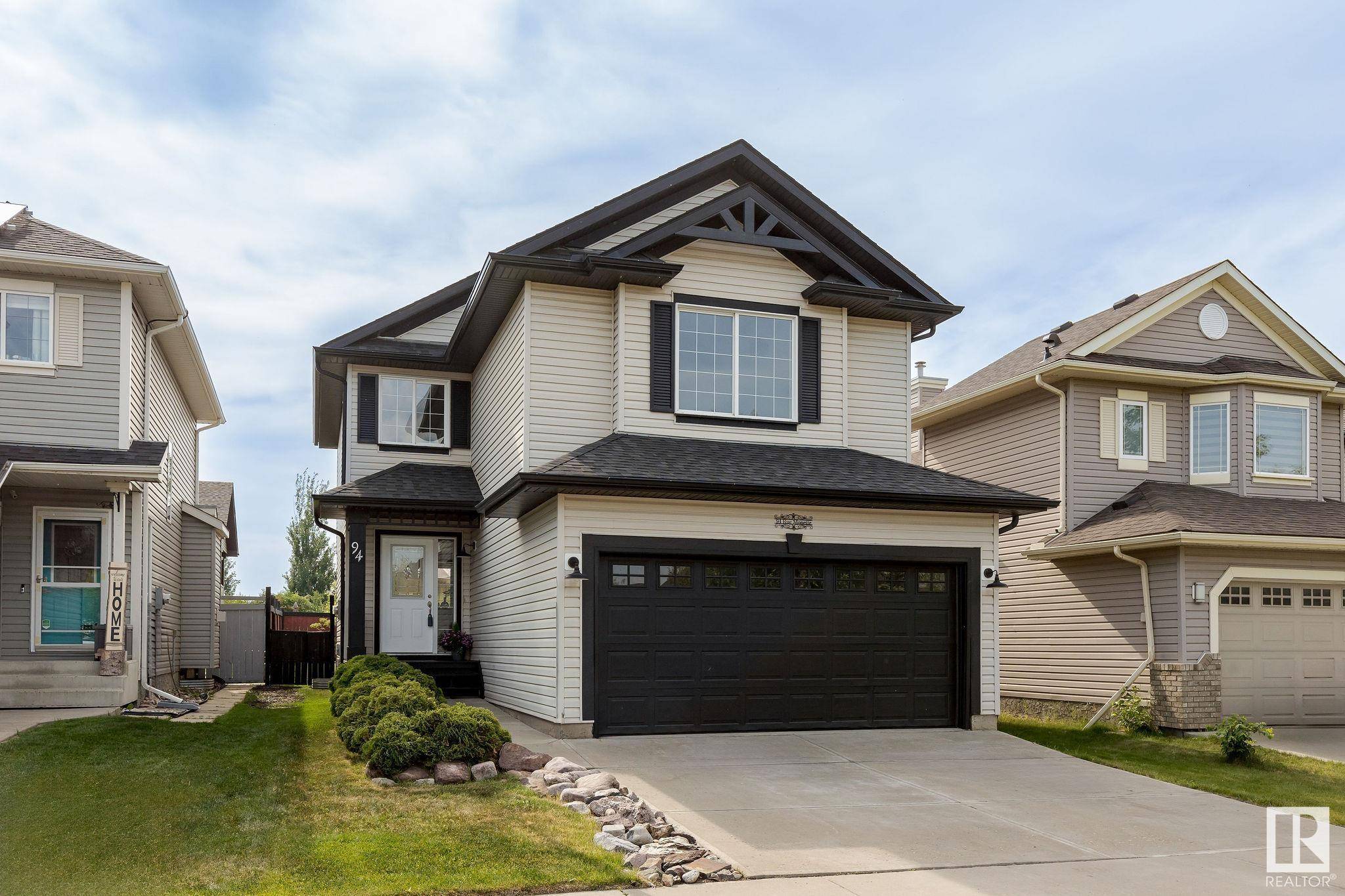94 RUE MONETTE, Beaumont, AB T4X 1T1