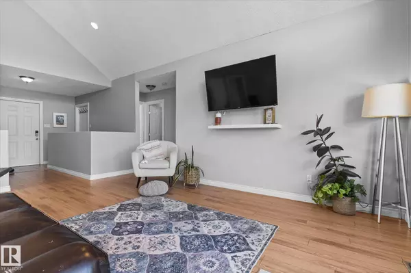 Rural Lac Ste. Anne County, AB T0E 1V0,54310 RGE ROAD 24