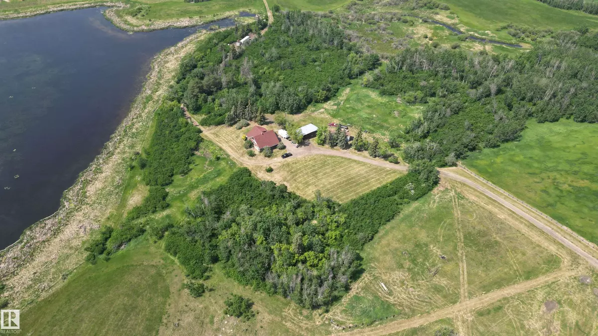 Rural Lac Ste. Anne County, AB T0E 1Y0,57320 RGE ROAD 75