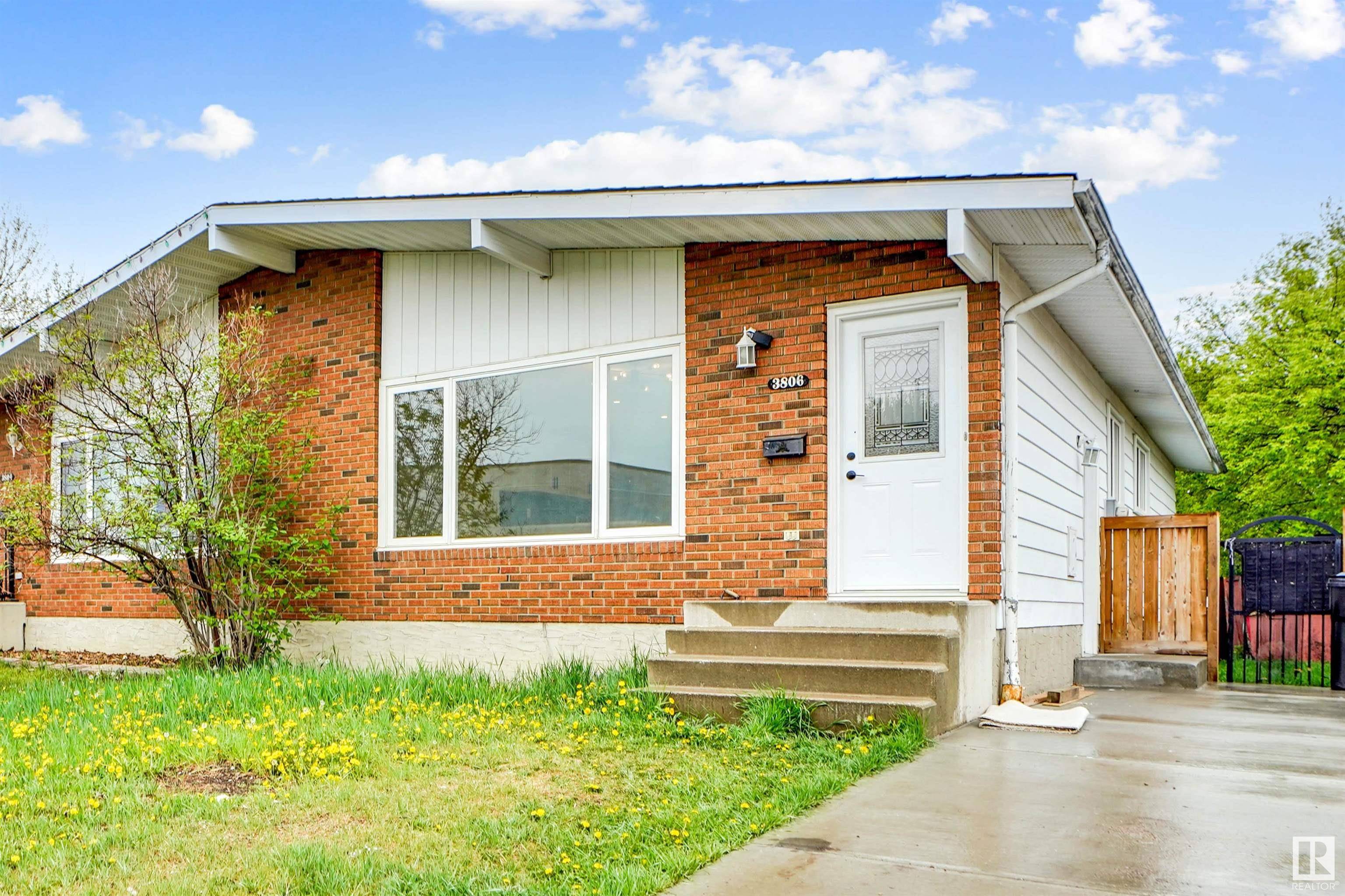 3806 85 ST NW, Edmonton, AB T6K 0H6