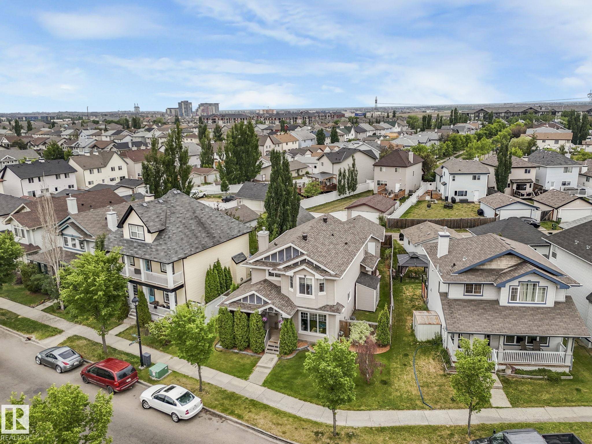 Edmonton, AB T6R 0A5,4994 THIBAULT WY NW