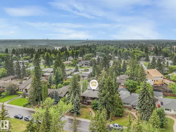 Edmonton, AB T5N 3S8,13833 SUMMIT DR NW