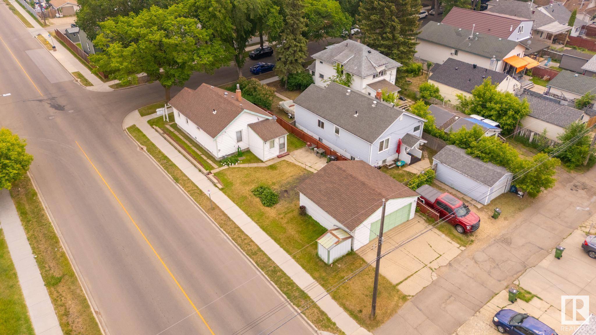 12160 93 ST NW, Edmonton, AB T5G 1E8
