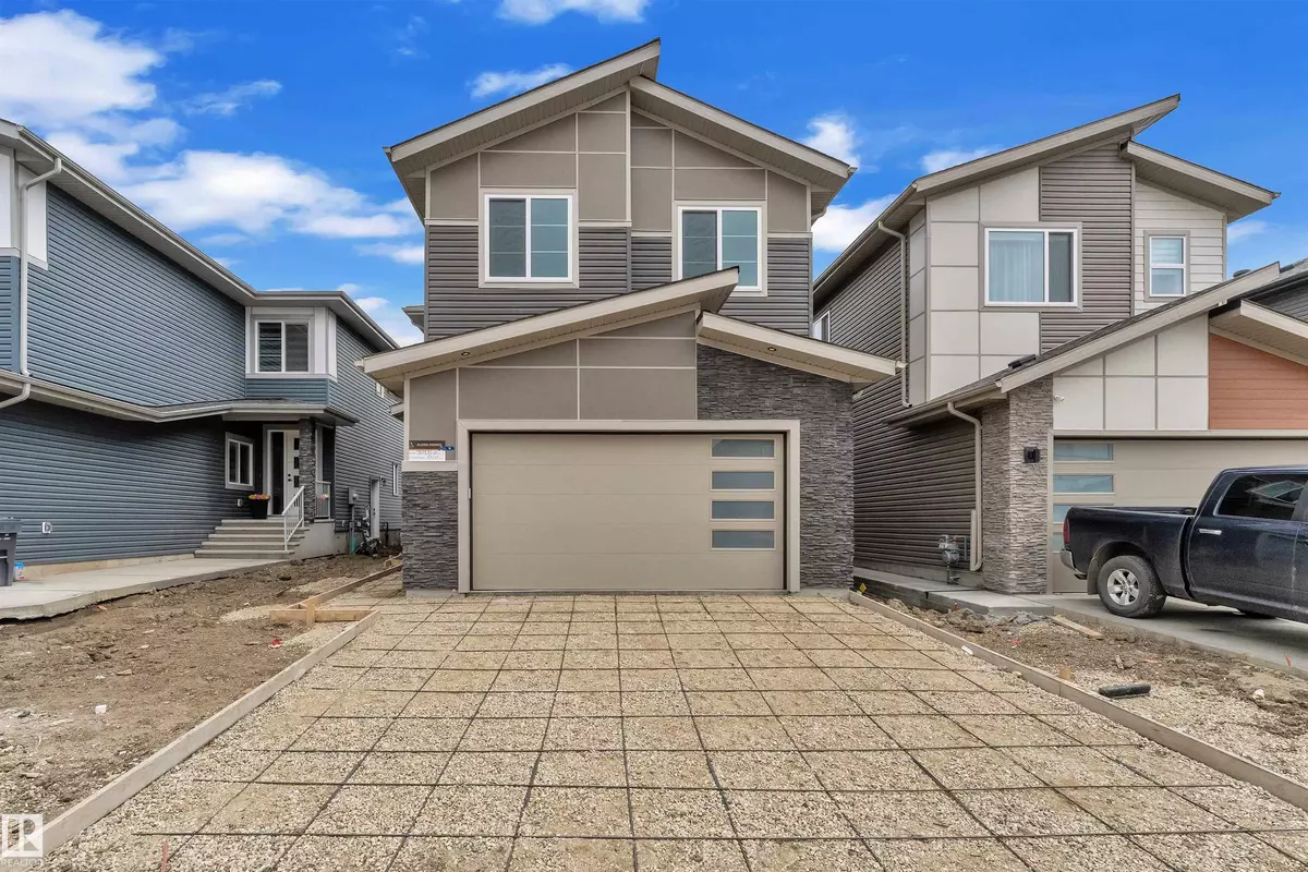 Leduc, AB T9E 1S7,404 Pine PT