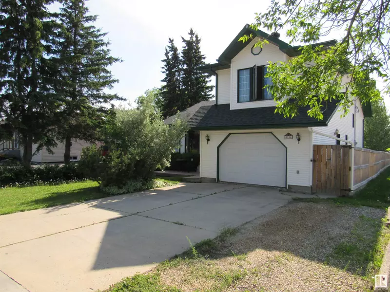 5126 46 Street, Barrhead, AB T7N 1H8
