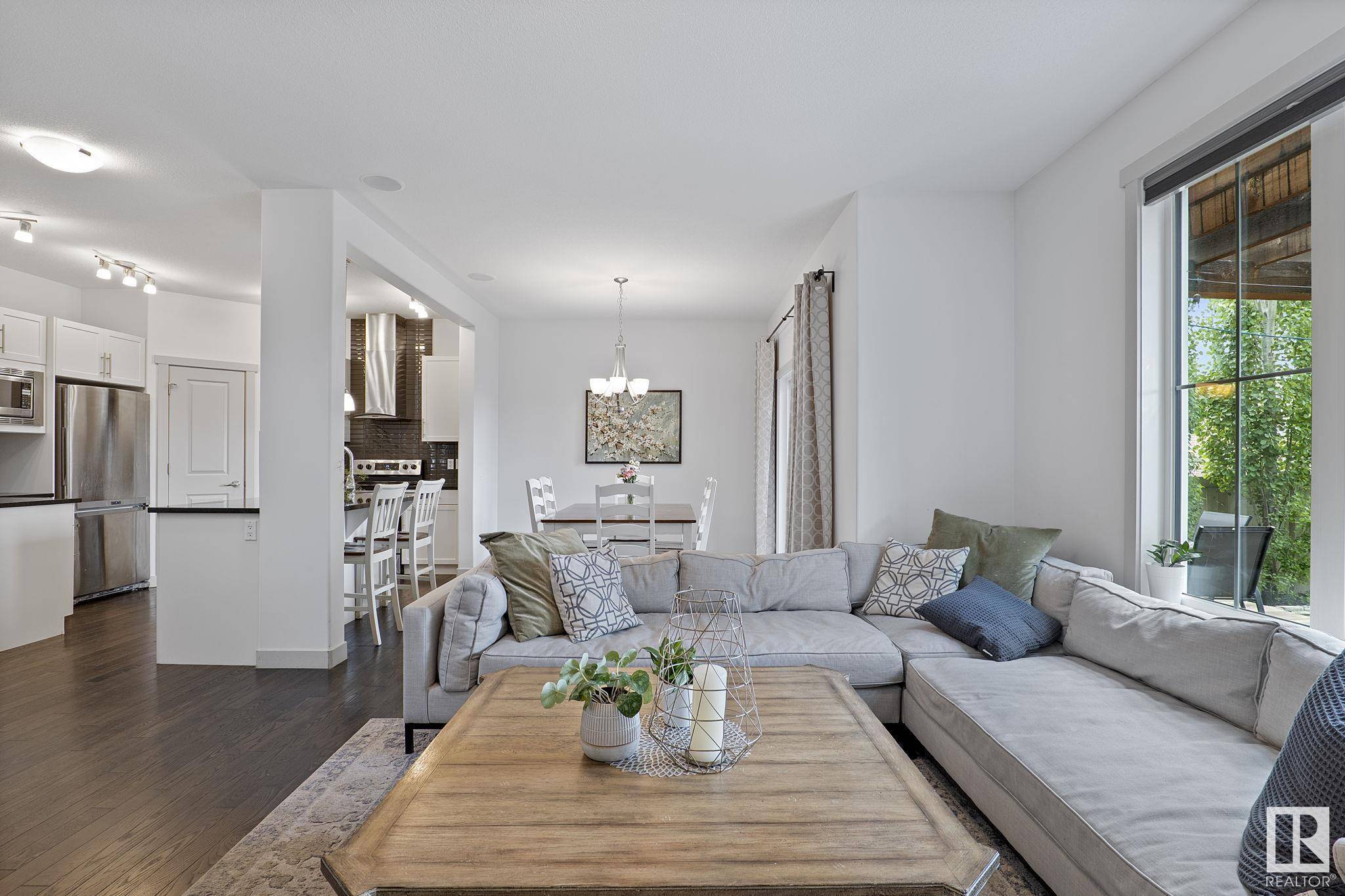 Edmonton, AB T6W 1R4,1308 56 ST SW