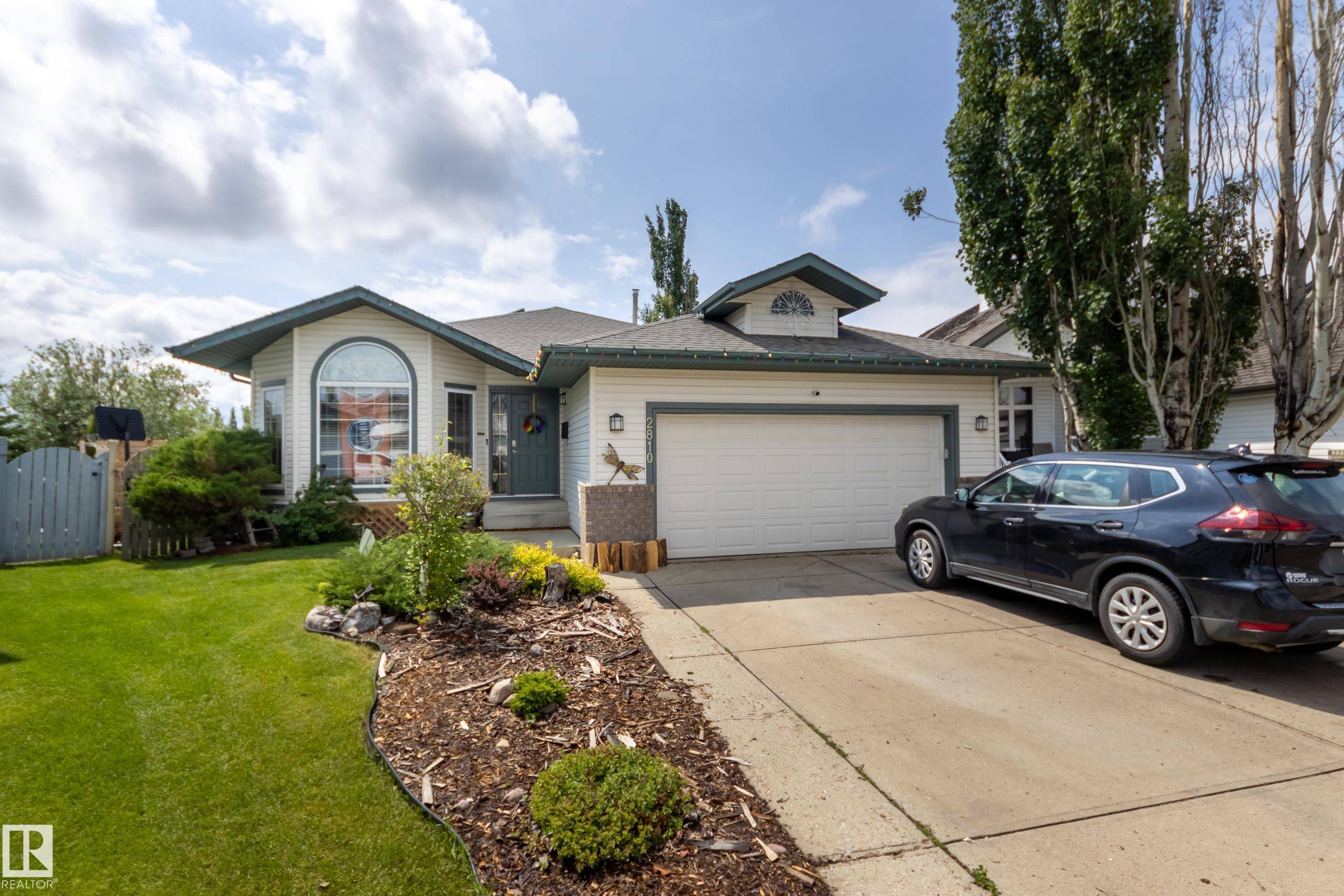 2810 32A ST NW NW, Edmonton, AB T6T 1T3