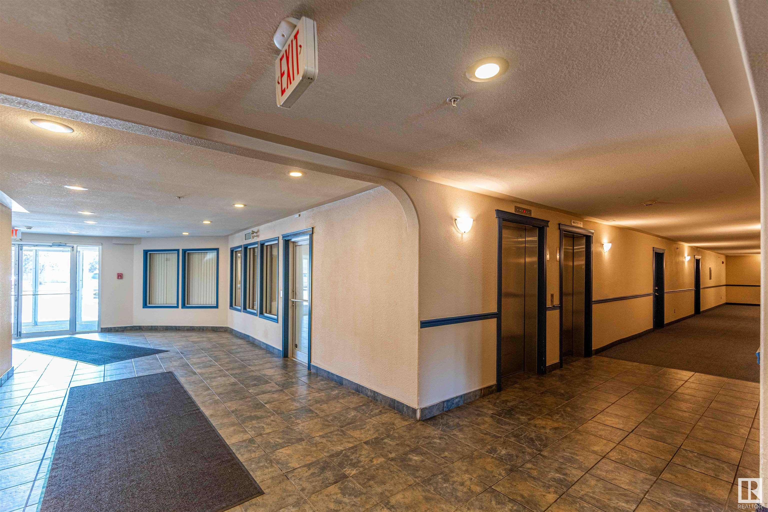 Edmonton, AB T5B 4W5,#531 11325 83 ST NW