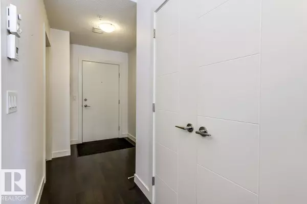 Edmonton, AB T5N 1W9,#219 10523 123 ST NW