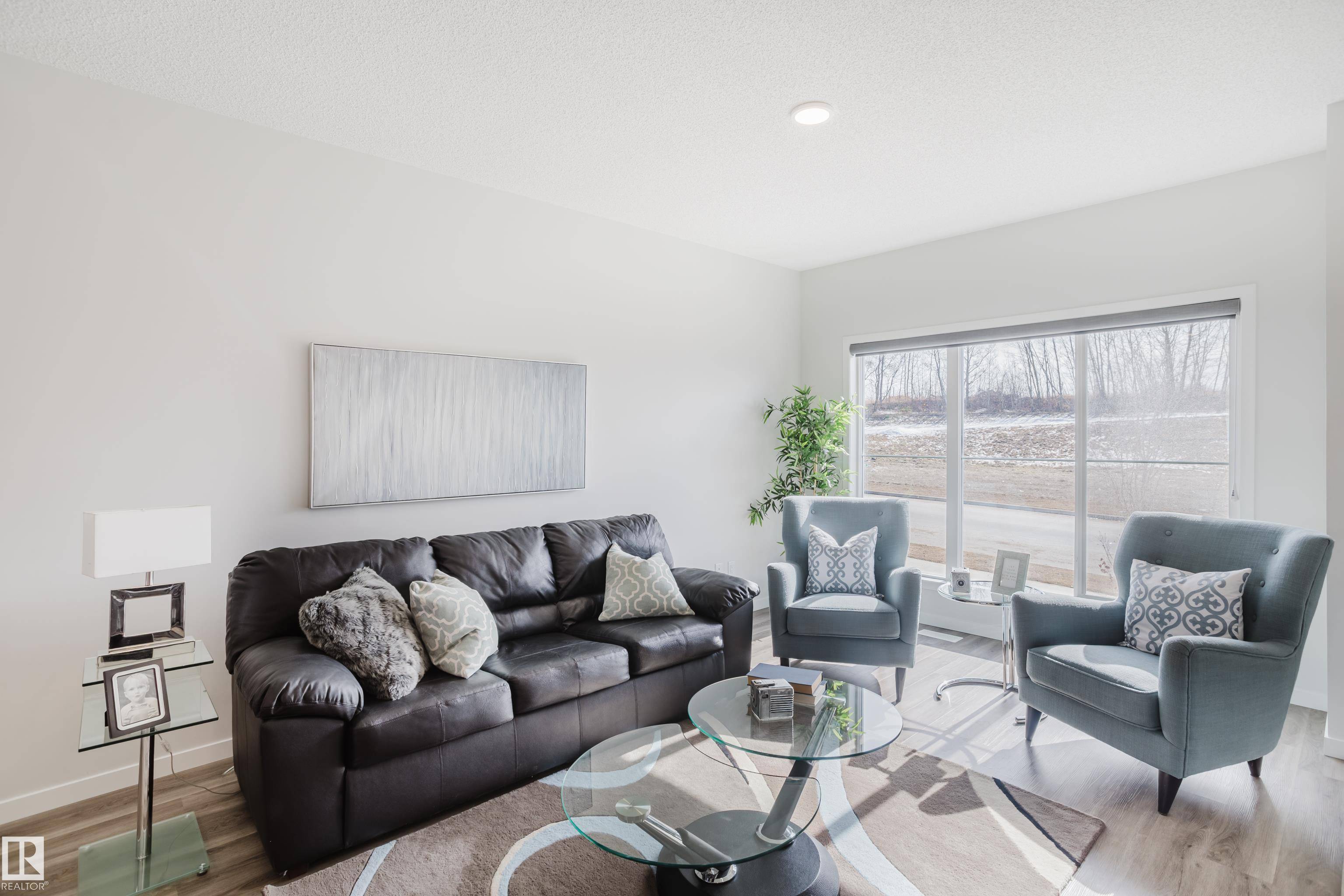 Edmonton, AB T5S 0S3,5210 LARK CR NW